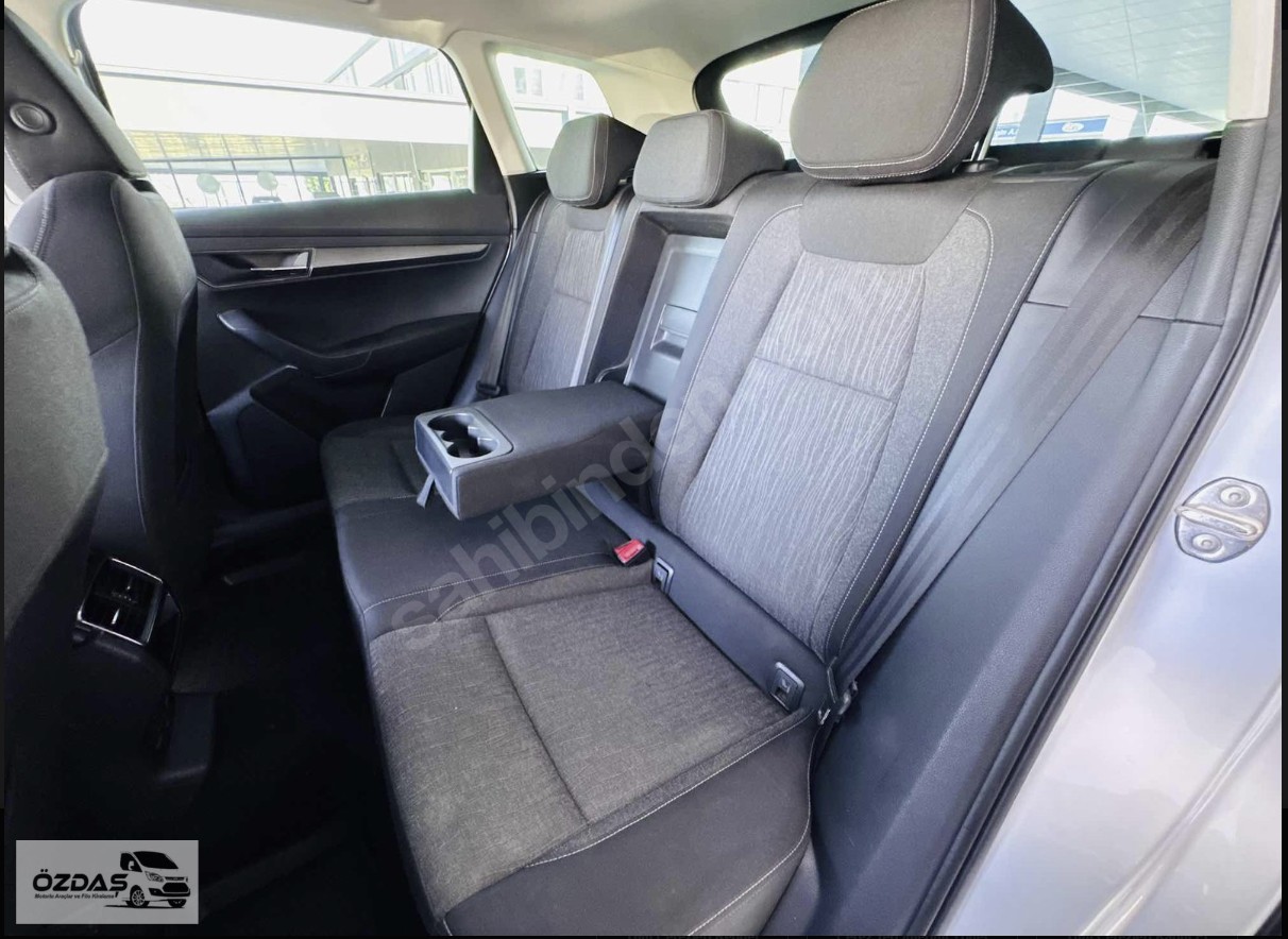 SKODA KAROQ 1.6 TDI PREMIUM DSG 2020 MODEL